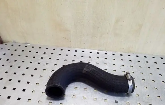 Mitsubishi Pajero Sport I Intercooler hose/pipe