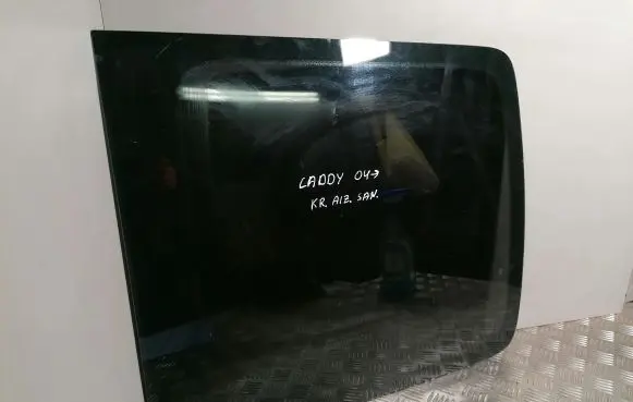 Volkswagen Caddy Side middle window/glass 