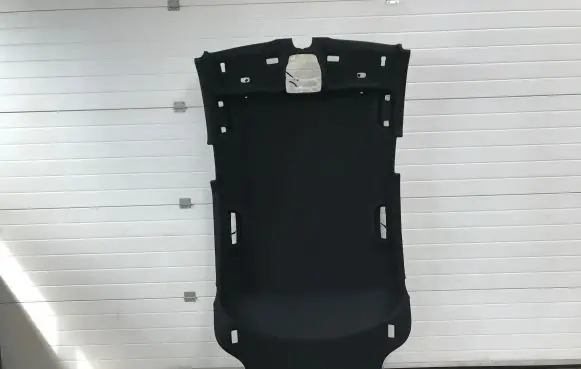 Mercedes-Benz EQC Headlining A2936905100