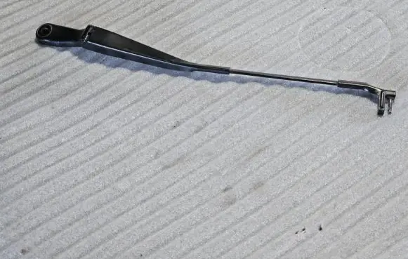 Mercedes-Benz SL R230 Front wiper blade arm A2308201344 2308201344