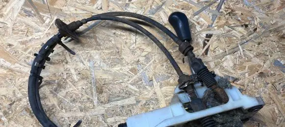Mitsubishi Lancer Gear shifter/selector