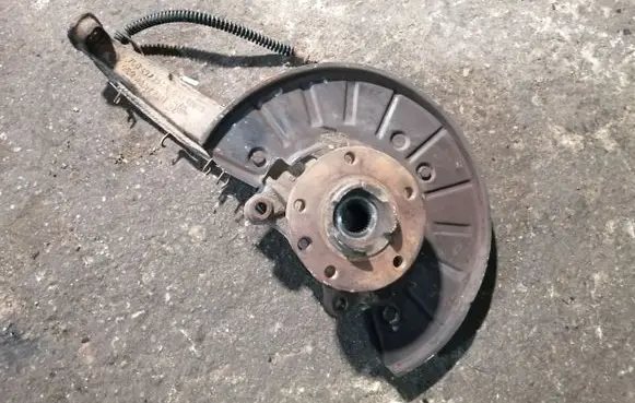 Audi Q7 4L Front wheel hub 7L0407257A