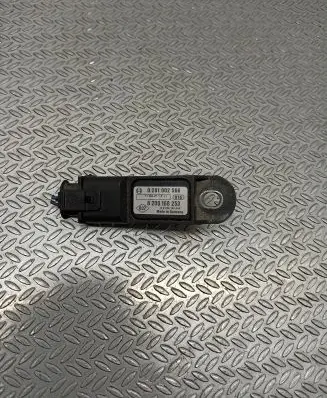 Nissan Juke I F15 Air pressure sensor 8200168253 0281002566