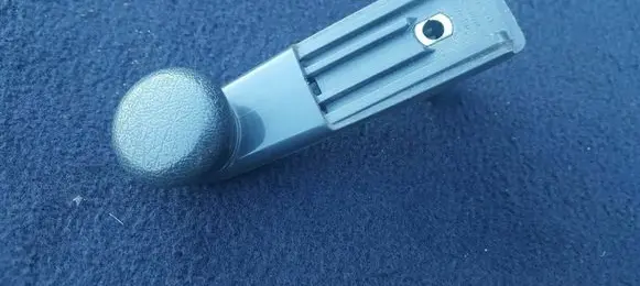 Volvo 850 Tailgate glass/window release handle 