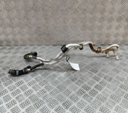 Porsche Cayenne (9Y0 9Y3) Engine coolant pipe/hose 4M0122480D