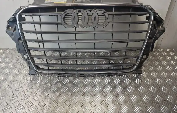 Audi A3 S3 8V Front grill 8V5853037B 8V5853651B