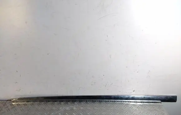 Lexus RX 450H Front door trim (molding) 10911640L0