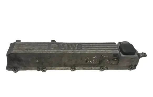 BMW 5 E39 Rocker cam cover 7509328 11127509328