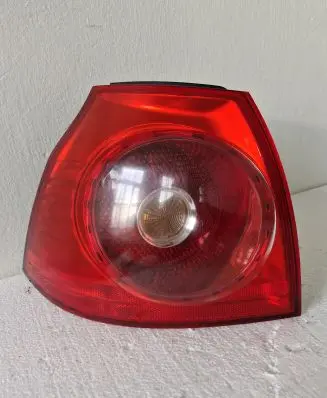 Volkswagen Golf V Rear/tail lights