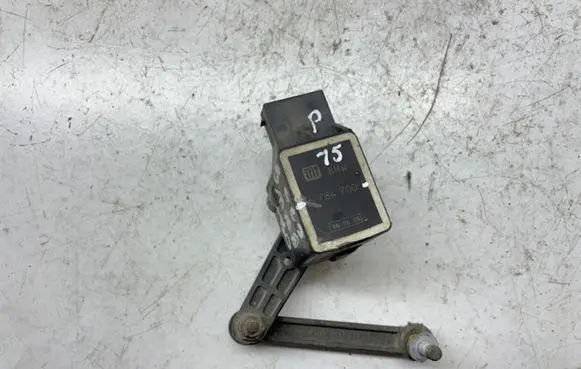 BMW 6 E63 E64 Air suspension front height level sensor 6784700