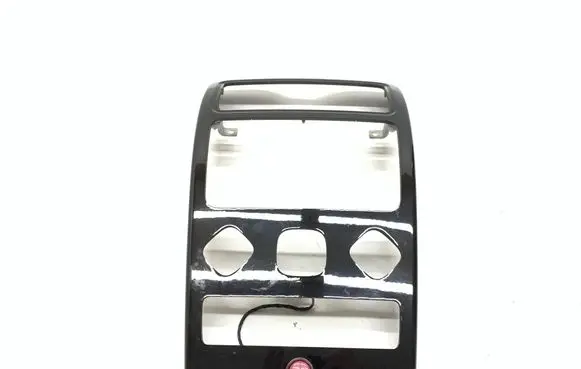 Maserati Quattroporte Radio/GPS head unit trim 67305400