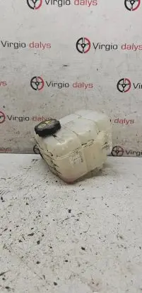 Chevrolet Cruze Coolant expansion tank/reservoir 13256824 13256822