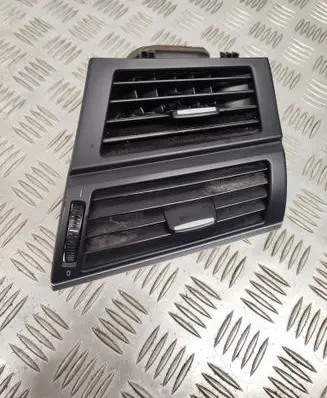 BMW X5 E70 Dashboard side air vent grill/cover trim 7161804