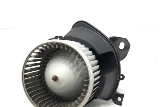 Fiat Fiorino Heater fan/blower 5T743