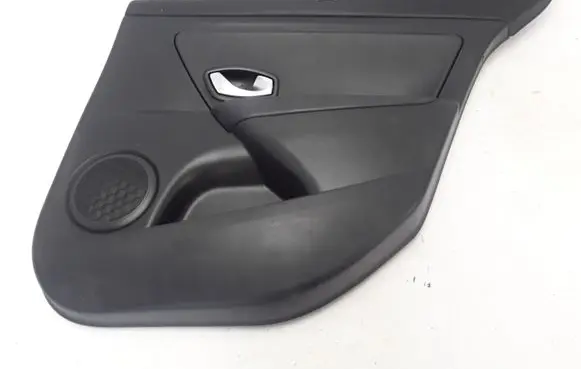 Renault Fluence Rear door card panel trim 829A00203R