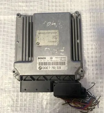 BMW 7 E65 E66 Engine control unit/module 7793518 0281011231 7793839
