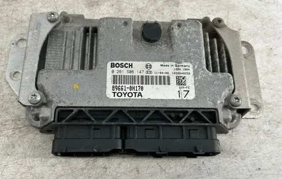Citroen C1 Engine control unit/module 0261S06147 896610H170 1039S40258