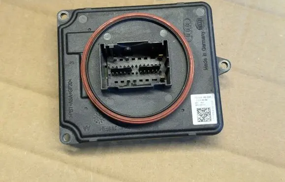 Audi A3 8Y LED ballast control module 4K0941572CJ