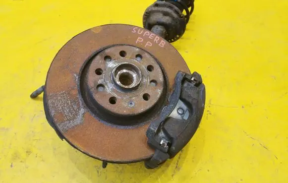 Skoda Superb B8 (3V) Front wheel hub spindle knuckle 5Q0407258C