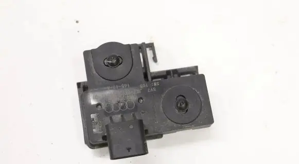 Volkswagen Golf VII Fuel level sensor 8K0906651C