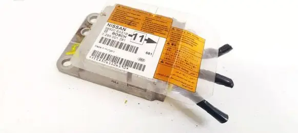 Nissan Pathfinder R51 Airbag control unit/module 98820EA51B 0285001781