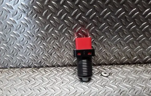 Peugeot 607 Brake pedal sensor switch