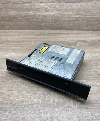BMW 5 E39 Radio/CD/DVD/GPS head unit 8374977