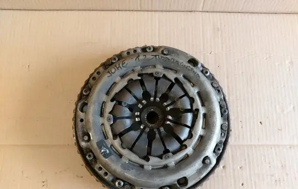 Nissan Qashqai Clutch set kit 302100495R