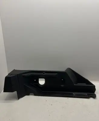 Renault Austral Tailgate/trunk side cover trim 767H24797R 634102081
