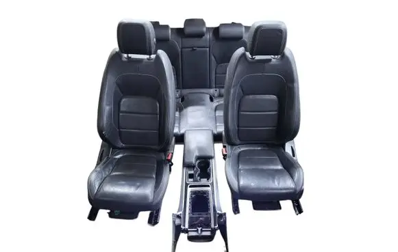 Jaguar XE Seat set 