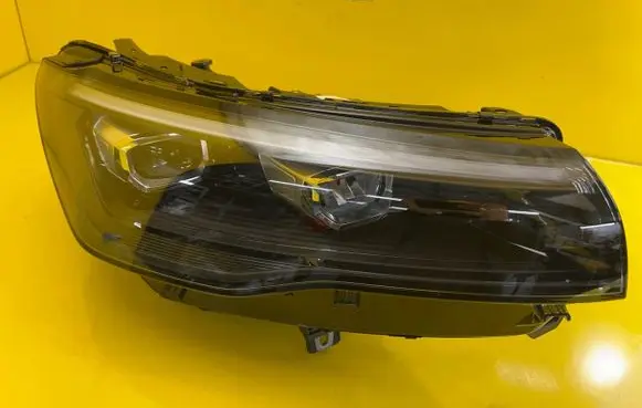 Volkswagen Tiguan Headlight/headlamp 571941036C