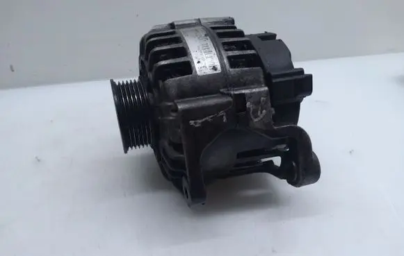 Audi A6 S6 C5 4B Generator/alternator