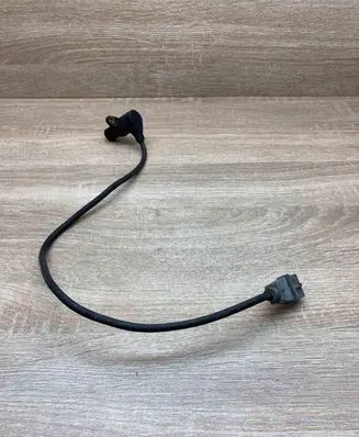 Volkswagen PASSAT B5 Crankshaft position sensor 050986433