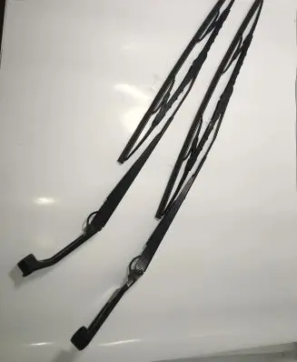 Mitsubishi Pajero Front wiper blade arm 14532P00 14202P00 7396