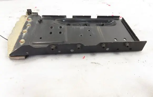 Volvo XC90 Battery box tray 22054621 22054622