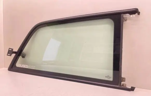Audi A3 S3 8L Rear side window 8L3847100
