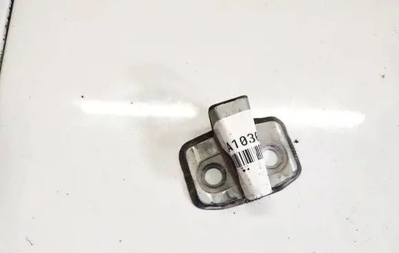 Audi A6 S6 C4 4A Rear door lock loop/hook striker 