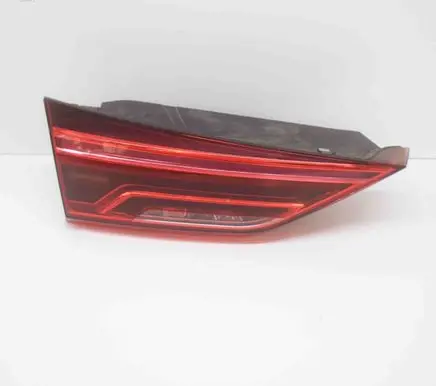 Audi Q3 F3 Tailgate rear/tail lights 83A945093A