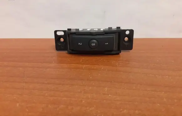 Chrysler 300 - 300C Other switches/knobs/shifts 8558 04602446AB