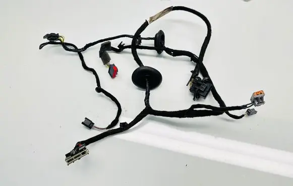 Volvo V90 Cross Country Rear door wiring loom 33358917