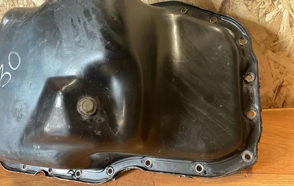 Toyota RAV 4 (XA30) Oil sump 