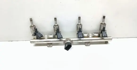 BMW 3 F30 F35 F31 Fuel injectors set 7592426