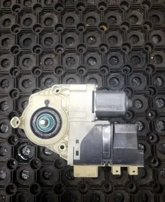 Front door window regulator motor