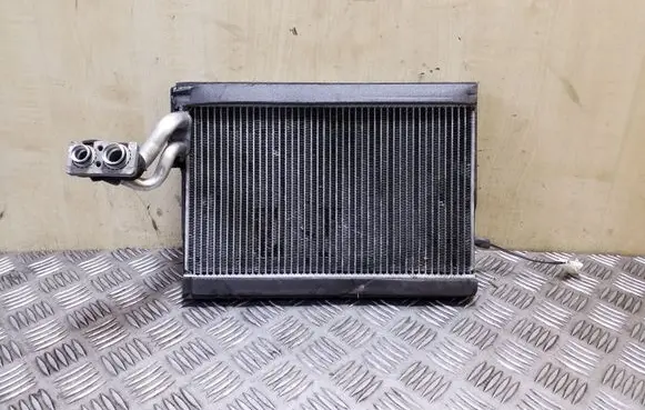 Air conditioning (A/C) radiator (interior)