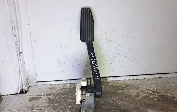 Volvo XC90 Accelerator throttle pedal 30683520 6PV00853716