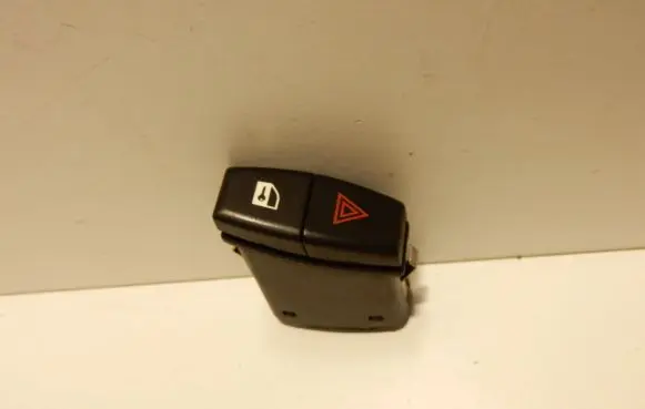 BMW 5 E60 E61 Hazard light switch 61316919506 6315