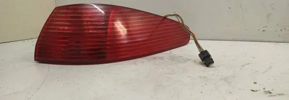 Peugeot 607 Rear/tail lights 2543D