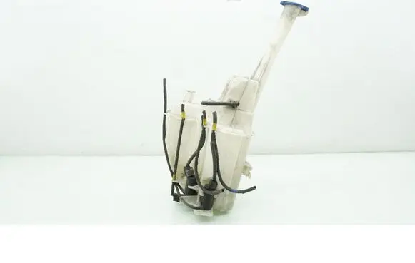 Windshield washer fluid reservoir/tank