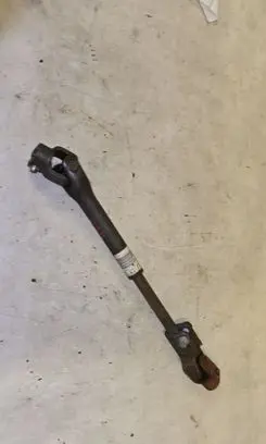Opel Corsa D Steering column universal joint 13248191