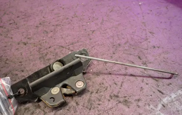 Peugeot 206 CC Tailgate/trunk/boot lock/catch/latch